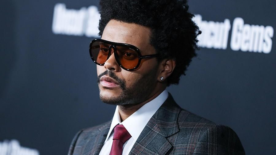 Певец The Weeknd пожертвует $1 миллион беженцам из Эфиопии.