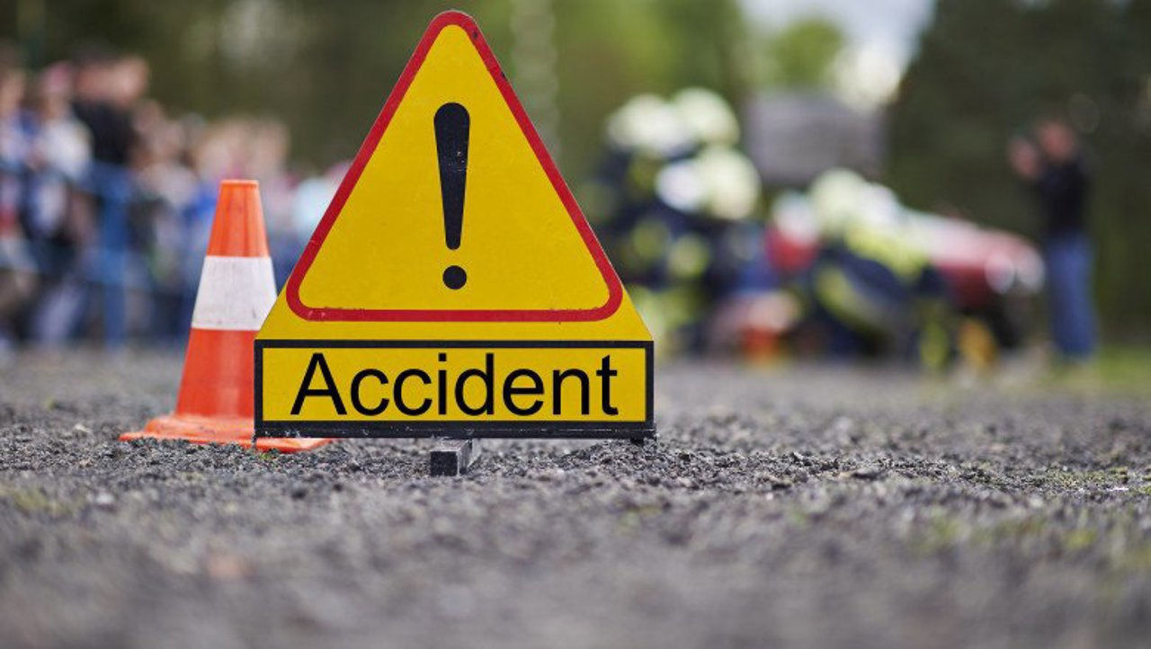 Un microbuz de rută, implicat într-un accident în raionul Drochia: Nouă persoane, rănite.