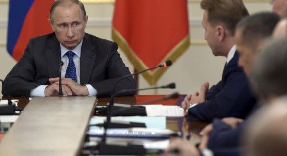 Putin a anunțat că intenționează să elimine vizele pentru turiștii din țările partenere BRICS: Brazilia, India, China și Africa de Sud.