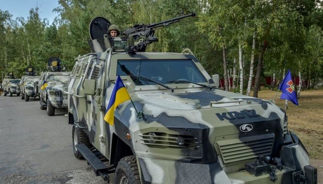 В 2016 году на сектор безопасности и обороны было предусмотрено порядка 113 млрд гривен ($4,2 млрд).