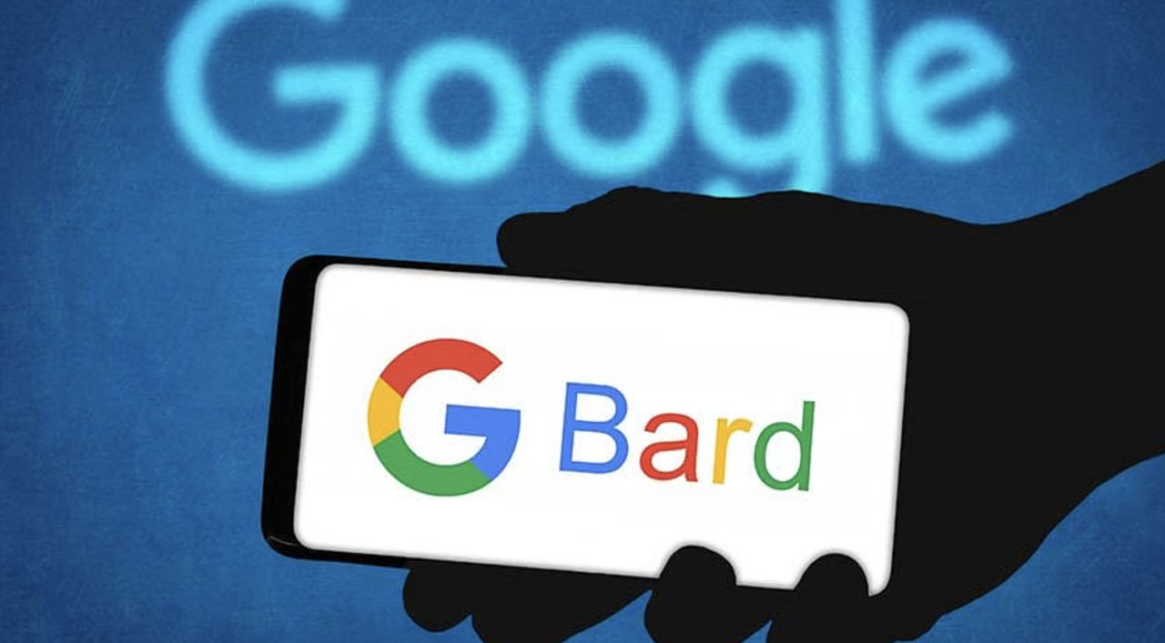 Google разрабатывает продвинутую версию ИИ-бота Bard.