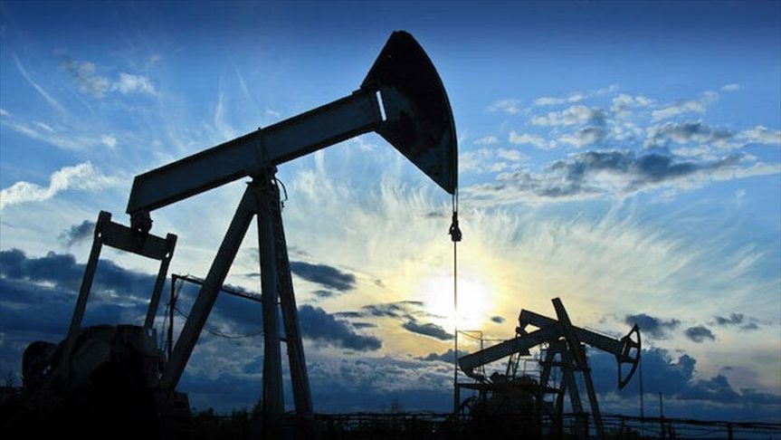 Цены на нефть резко упали.