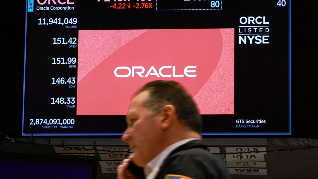 Oracle concediază până la 30.000 de angajați pe fondul scăderii acțiunilor cu 25%.