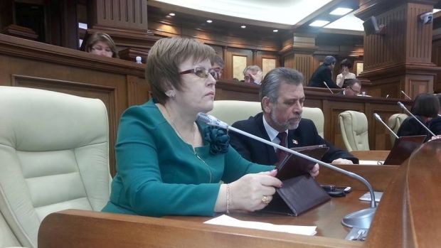 Deputatul PLDM, Maria Ciobanu, acuzată de ipocrizie.