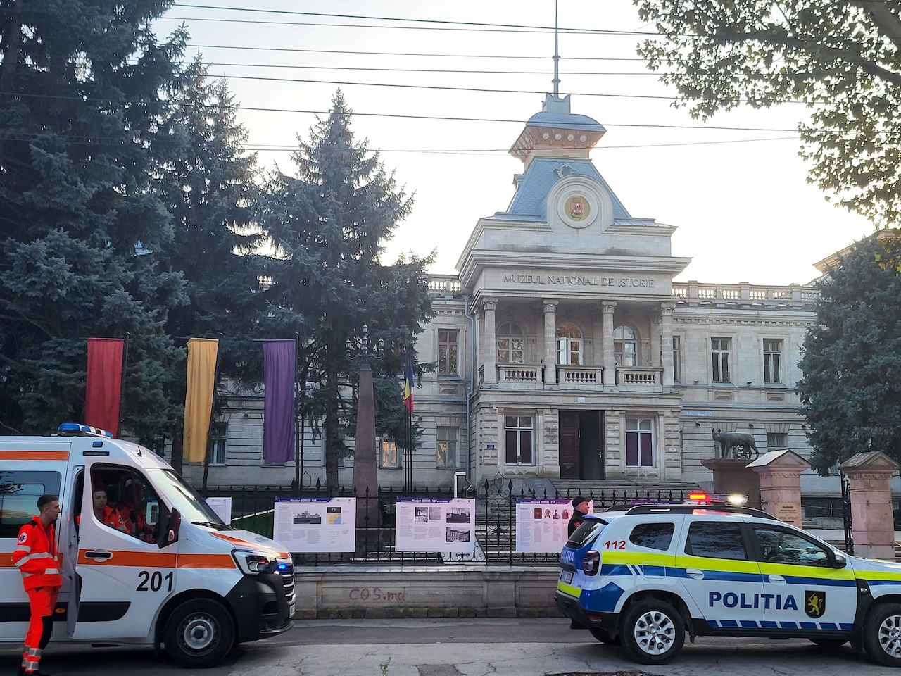 Un eveniment al LGBT, dat peste cap de alerta cu bombă de la Muzeul Național de Istorie.