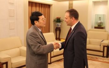 Prima întrevedere a lui Andrian Candu şi Pavel Filip a fost cu Cheng Guoping, viceministrul de Externe al Republicii Populare Chineze.