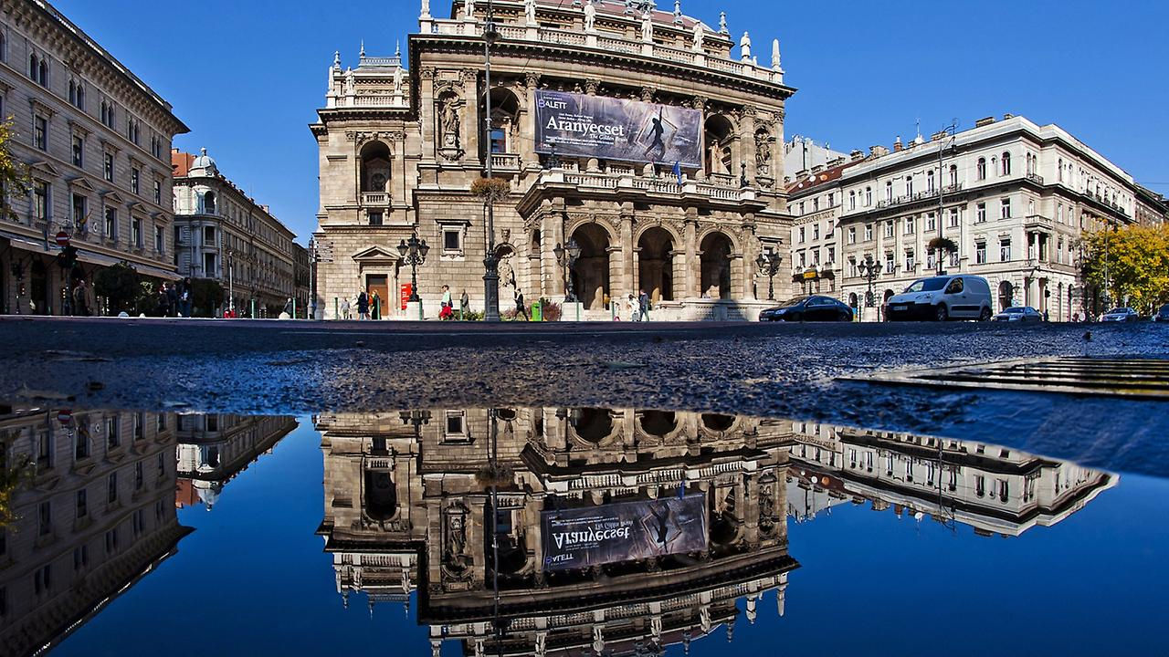 Budapesta va interzice închirierea locuințelor pentru turiști într-o zonă populară.