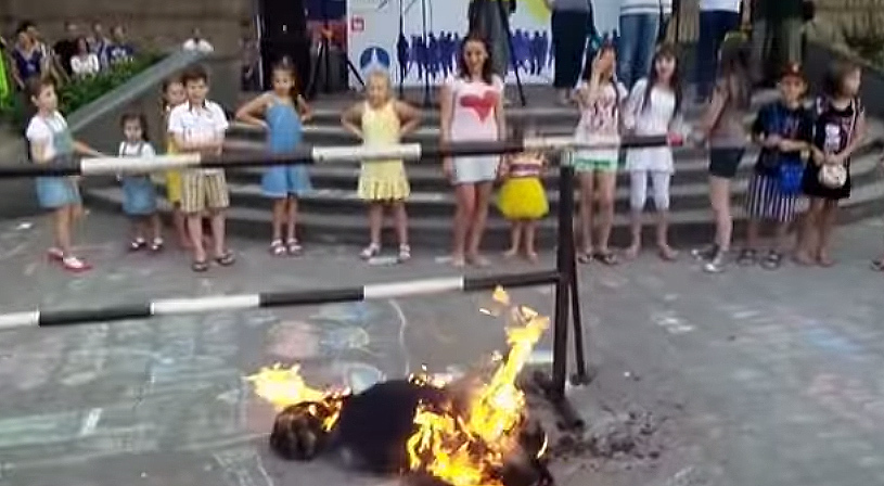 Видео мероприятия, которое состоялось в середине августа, выложено на YouTube.