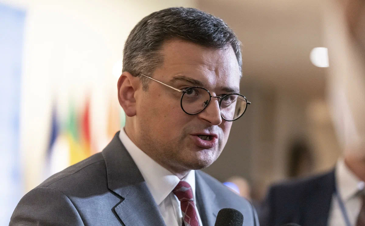 Кулеба: ЕС должен ввести санкции против ракетной промышленности России.