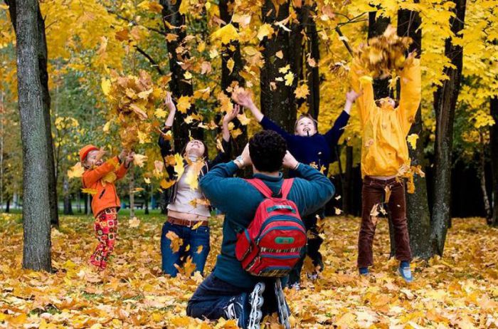 Осенние каникулы у школьников продлятся неделю, с 30 октября по 5 ноября.