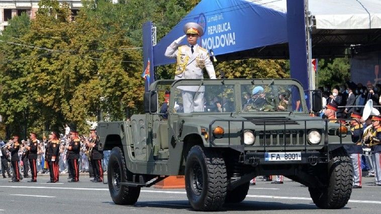 Начальник Генштаба Игорь Горган освобожден от должности по просьбе Санду.
