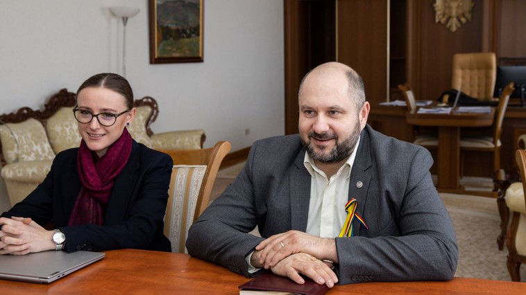Министр энергетики Виктор Парликов.