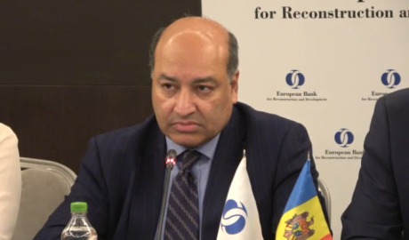 Preşedintele Băncii Europene pentru Reconstrucţie şi Dezvoltare, Suma Chakrabarti.