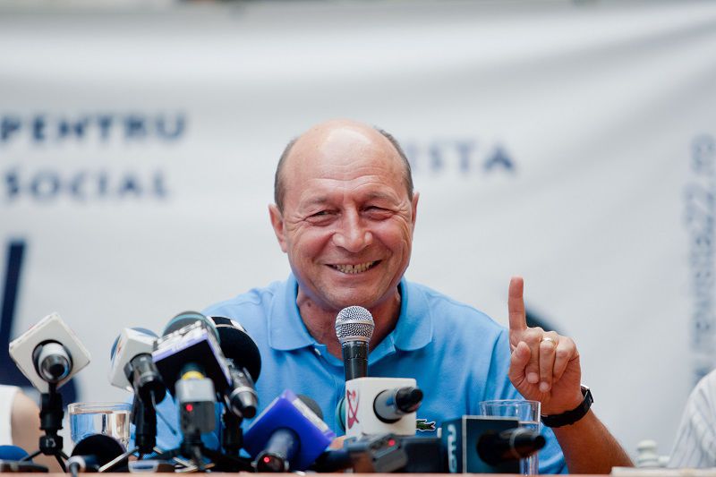 Acum, după proba de foc a alegerilor locale rămâne ca toate cele trei partide pro-europene să formeze un guvern.