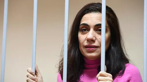 Суд продлил арест обвиняемой в шпионаже Цуркан.