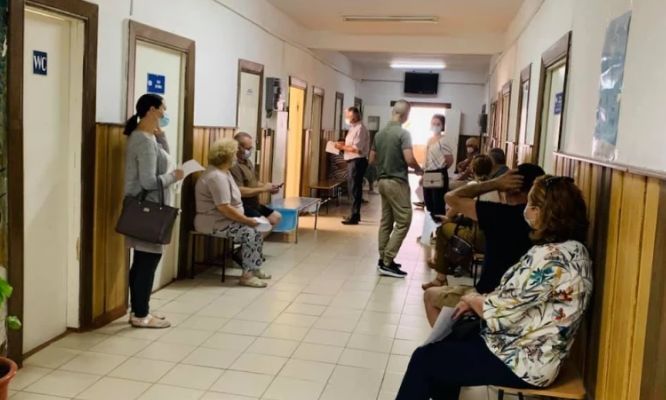В Яловенах проходит марафон вакцинации.