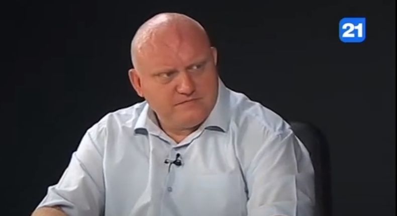Депутат от ПСРМ Василе Боля.