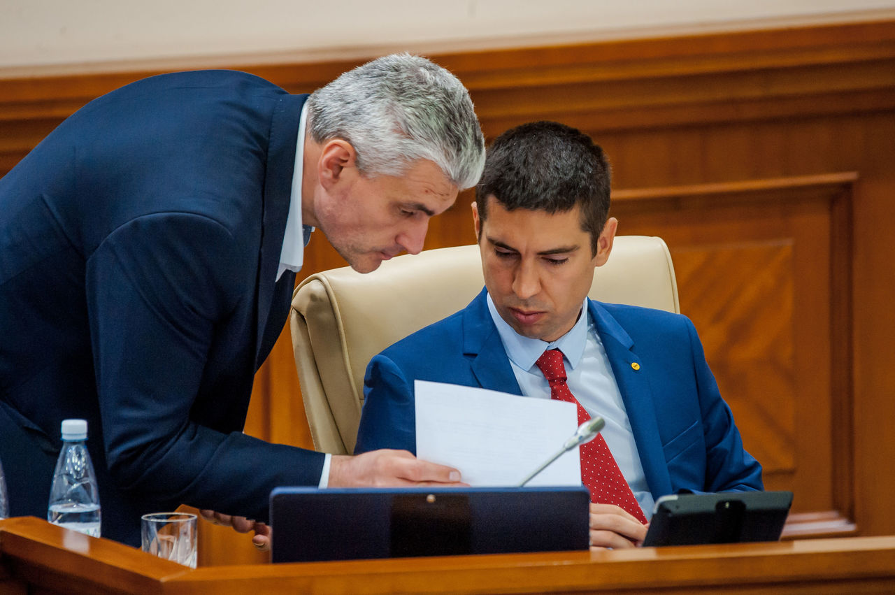 Бывший депутат Александр Слусарь.