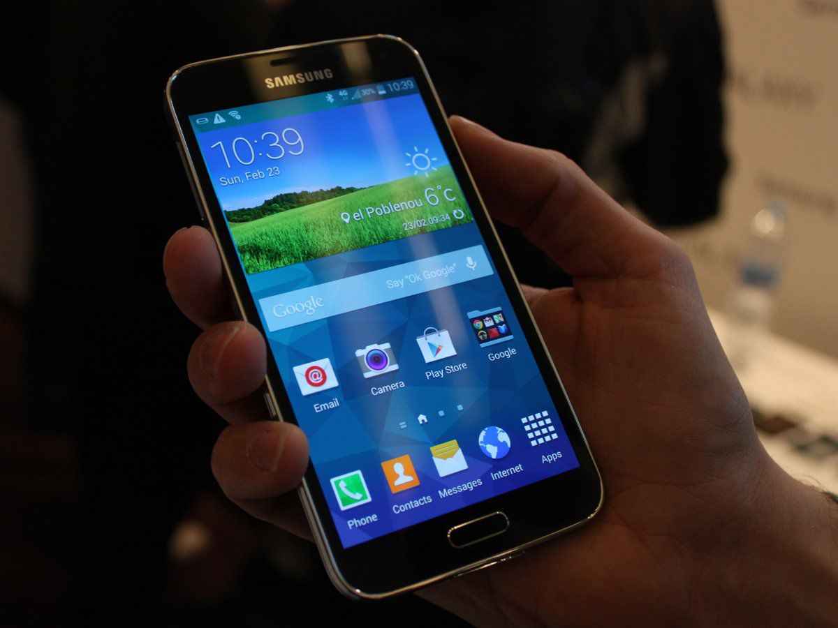 Samsung a vândut cele mai multe telefoane. Foto: technobezz.com