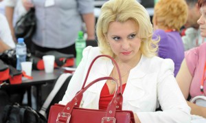 Politica moldovenească e „bogată” în doamne cu părul platinat, fapt ce ne-a determinat să întocmim un top în acest sens.