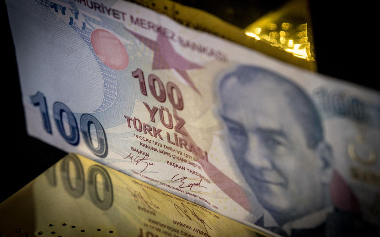 Центральный банк Турции повысил ключевую ставку до рекордных 50%.
