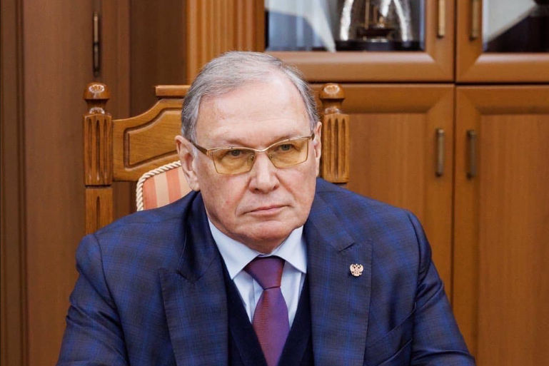Посол РФ о дронах: Гипотетические ситуации не обсуждаем.