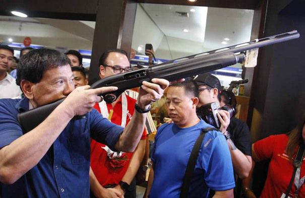Rodrigo Duterte, către Tribunalul Penal Internaţional: Împuşcaţi-mă, nu mă condamnaţi la închisoare.