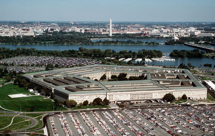 Пентагон обнародовал бюджет военной разведки США в 2016 году.