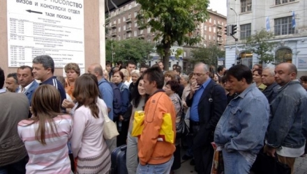 Unii experți au prezis o creștere de 50 de mii pe an a migranților din cele două țări.