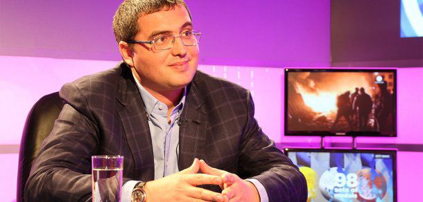 Usatâi vrea să cumpere din bani proprii terenurile care urmează a fi privatizate sau date în arendă. Foto: noroc.tv