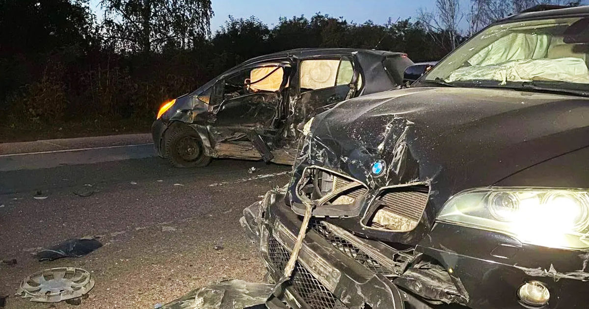 Detalii noi despre accidentul de la Bălți: Un șofer a efectuat o depășire periculoasă.