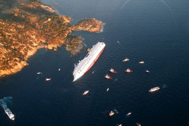 Rămăşiţe umane au fost găsite joi în apropierea epavei vasului de croazieră Costa Concordia, în apropierea insulei italiene Giglio.