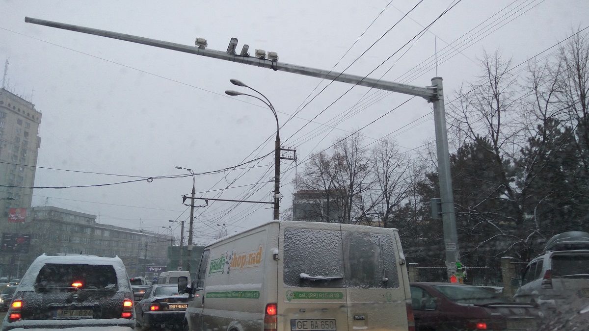 90 la sută din camerele de supraveghere a traficului rutier sunt funcţionale. Foto: zdg.md