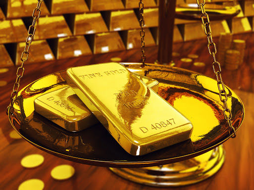 Цена золота установила новый исторический рекорд — $1938 за унцию. Фото: jewelerclub.info.
