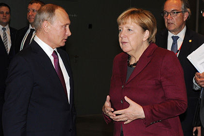 Президент России Владимир Путин и канцлер ФРГ Ангела Меркель провели телефонный разговор.