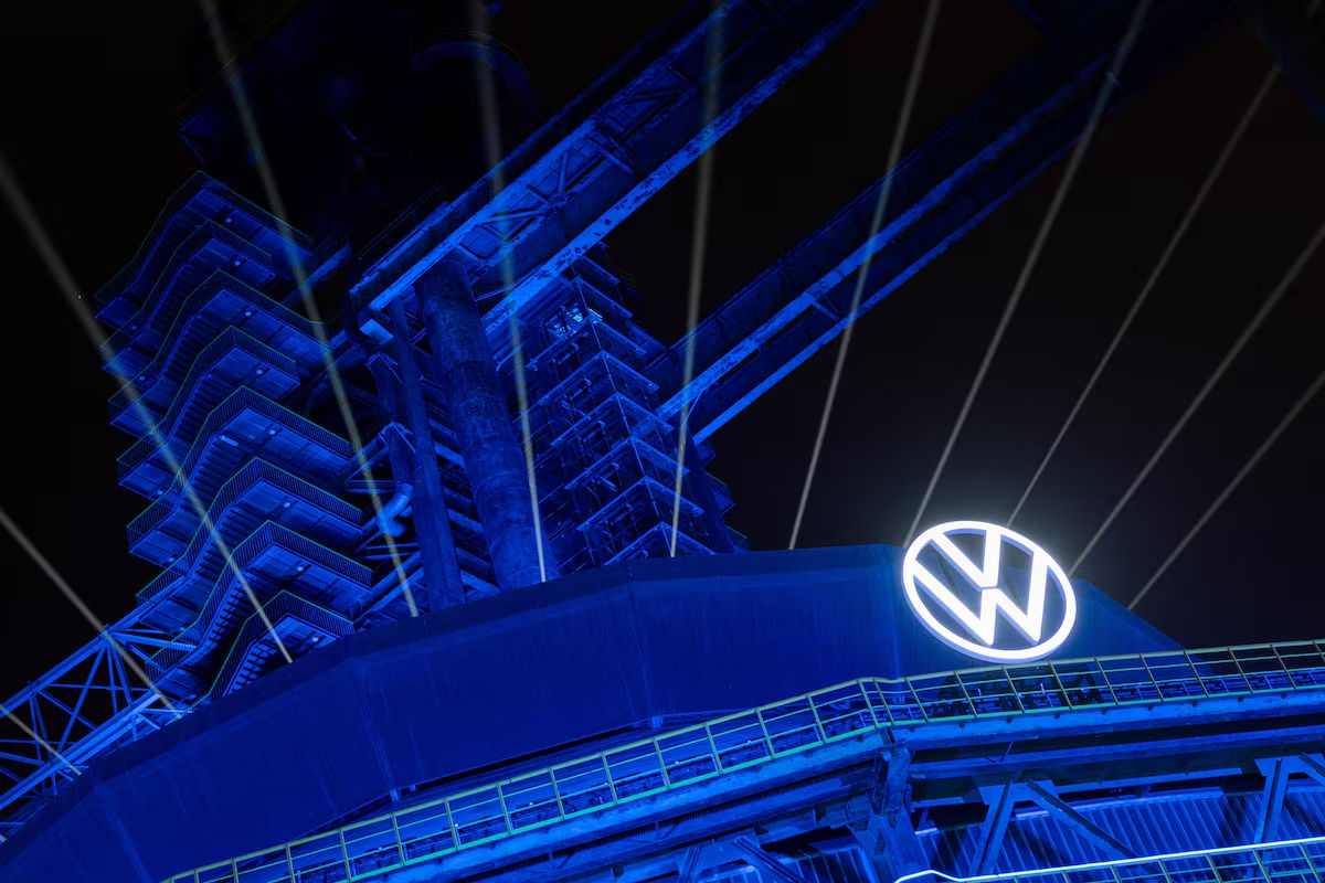 Volkswagen va reduce 19.000 de angajați până la sfârșitul anului.