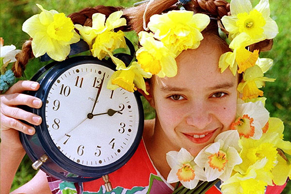 Перевод стрелок часов на летнее времмя намечен на 31 марта. Фото: ru.tsn.ua