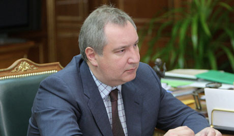 Vicepremierul guvernului rus, Dmitri Rogozin, a declarat pentru Vocea Rusiei că Rusia nu poate lua în considerare în mod serios această propunere.