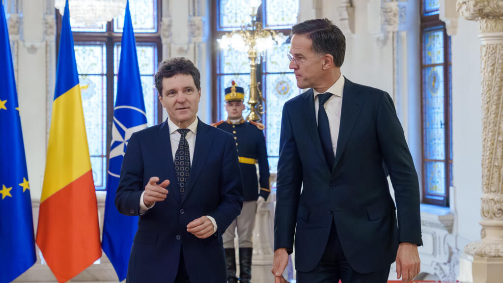 Rutte mulțumește României pentru sprijinul acordat R. Moldova în combaterea atacurilor hibride ale Rusiei.