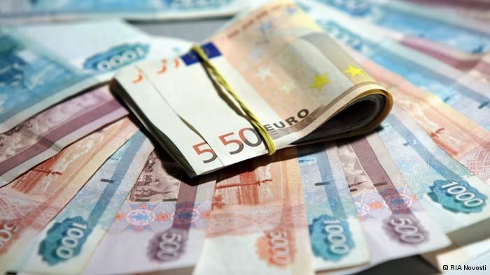 Падение рубля, евро и румынского лея ждет жителей Молдовы в среду.