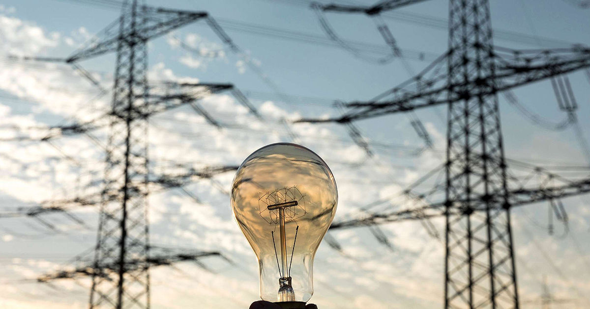 ANRE va avea atribuții extinse: Parlamentul a adoptat noua lege privind energia electrică.