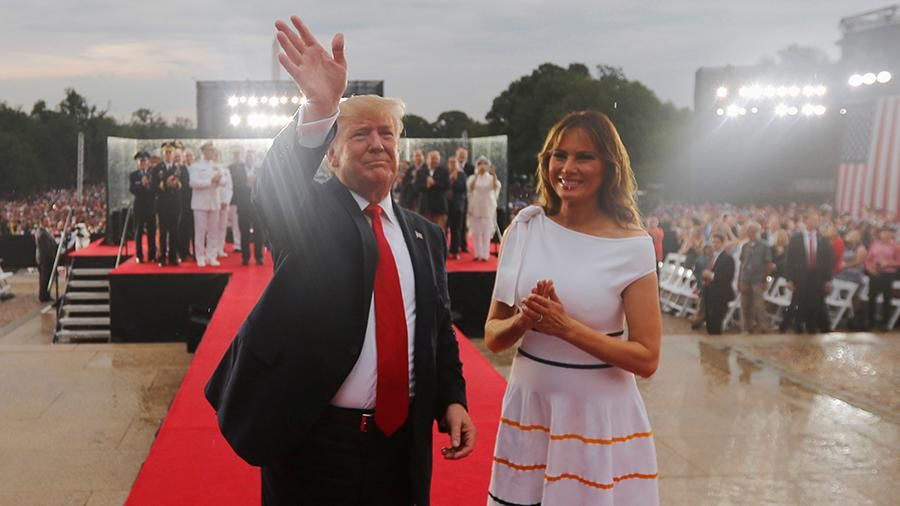 Президент Соединенных Штатов Дональд Трамп заявил, что американские астронавты скоро установят флаг США на Марсе.