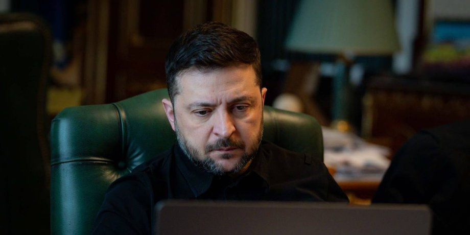 Зеленский призвал Маска вновь снять ограничения на Starlink для Украины.