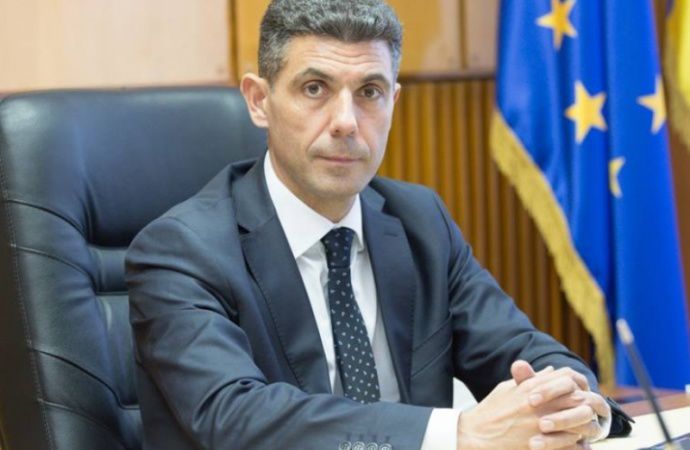 Действующий министр экономики Стефан Бриде