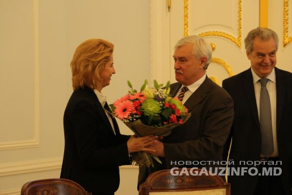 Губернатор Санкт-Петербурга Георгий Полтавченко и башкан Гагаузии Ирина Влах.