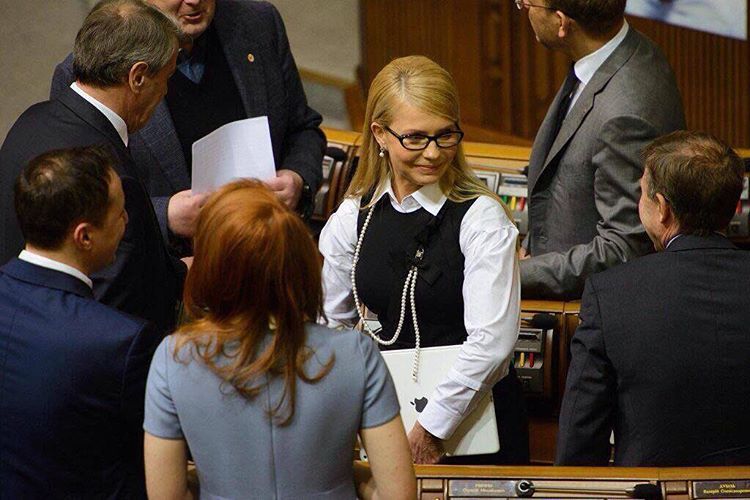 Тимошенко объяснила смену имиджа и отказ от косы.