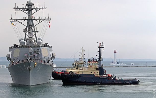 Россия назвала учения Украины и США в Черном море "игрой с огнем".