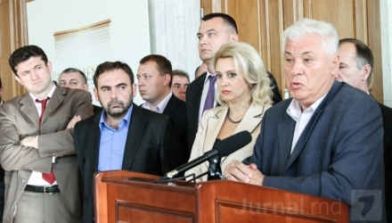 Партия коммунистов Республики Молдова выражает глубокую тревогу по поводу событий, связанных с попыткой захвата власти и нарушением Закона о Гагауз-Ери. Фото: jurnal.md
