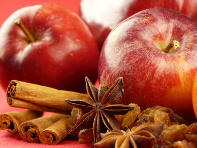 Iată 7 alimente din lista de aur a nutriţioniştilor, care te ajută să arzi caloriile.