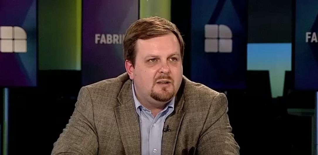 I-a tratat cu superioritate pe moldoveni: Un etnic sclav și-a cerut scuze